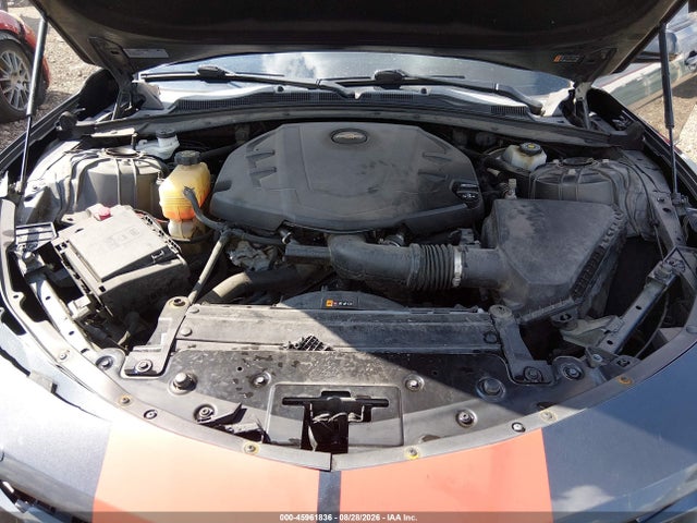45961836 :رقم المزاد ، 1G1FB1RSXJ0118064 vin ، 2018 Chevrolet Camaro 1lt مزاد بيع