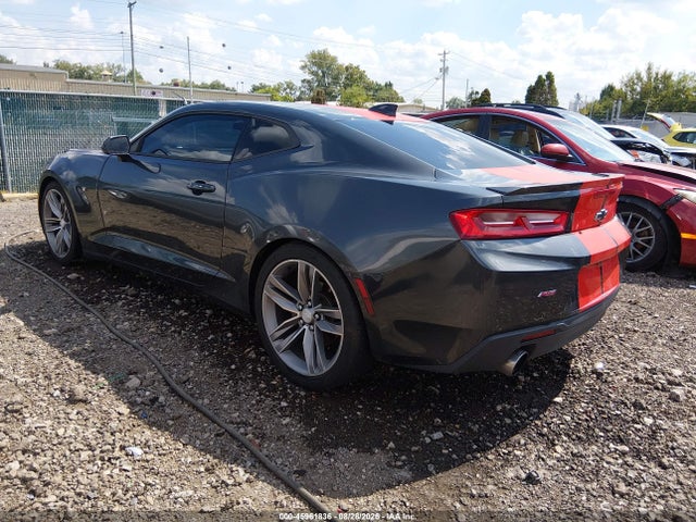 45961836 :رقم المزاد ، 1G1FB1RSXJ0118064 vin ، 2018 Chevrolet Camaro 1lt مزاد بيع