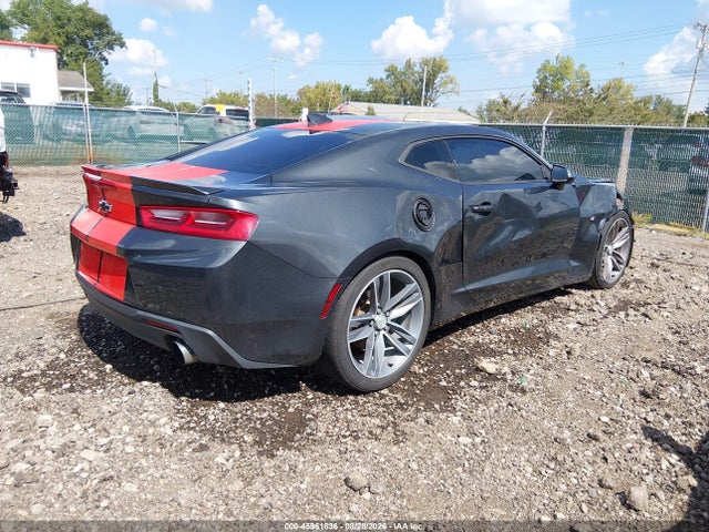 45961836 :رقم المزاد ، 1G1FB1RSXJ0118064 vin ، 2018 Chevrolet Camaro 1lt مزاد بيع