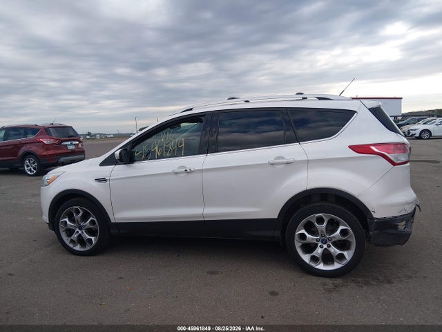 Продажа на аукционе авто 2016 Ford Escape Titanium, vin: 1FMCU9J96GUC89063, номер лота: 45961849