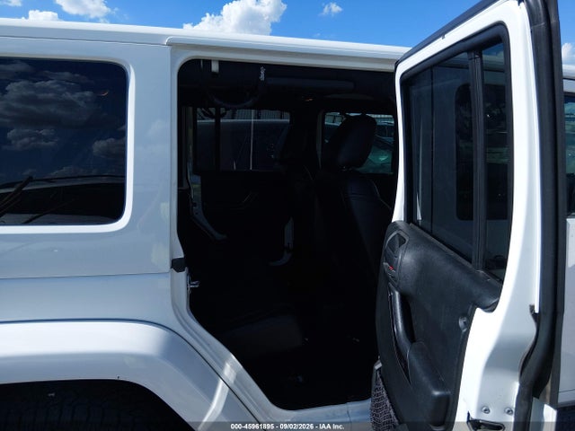 Aukcja sprzedaży 2017 Jeep Wrangler Unlimited Smoky Mountain 4x4, vin: 1C4BJWEG4HL652855, numer aukcji: 45961895