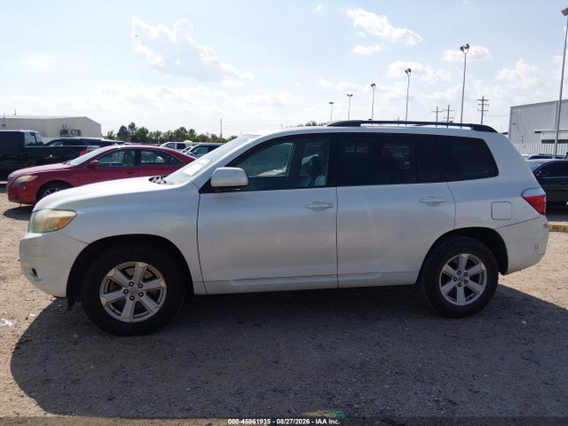 2010 Toyota Highlander Se V6 მანქანა იყიდება აუქციონზე, vin: 5TDKK3EH7AS010011, აუქციონის ნომერი: 45961935