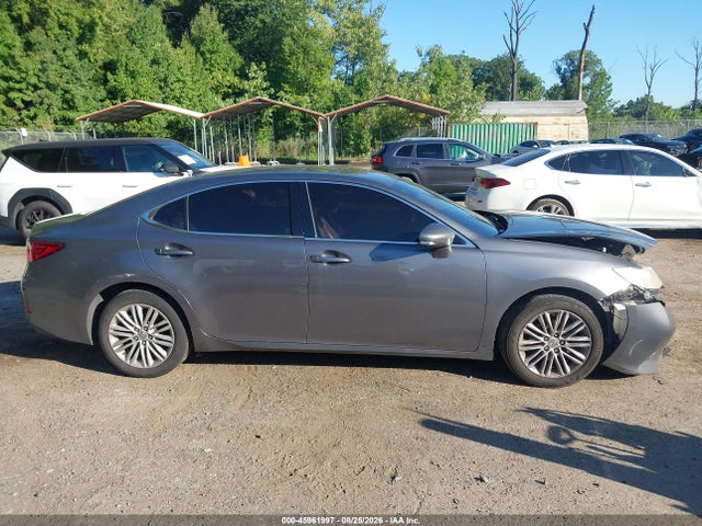2013 Lexus Es 350 მანქანა იყიდება აუქციონზე, vin: JTHBK1GG6D2016191, აუქციონის ნომერი: 45961997