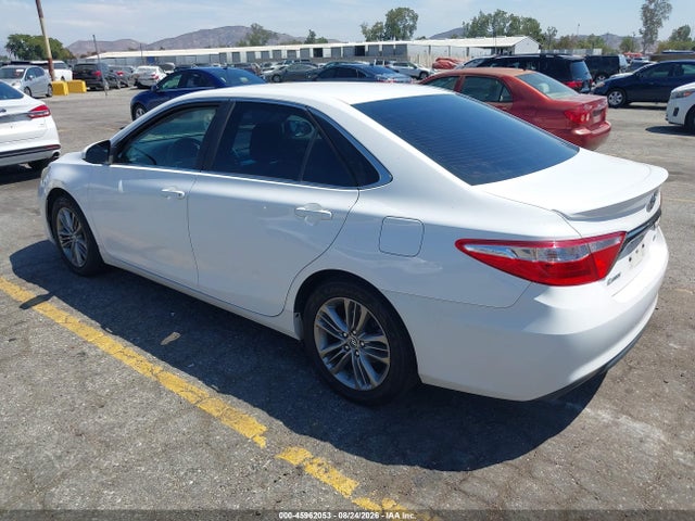 4T1BF1FK3FU902323 Toyota CAMRY SE