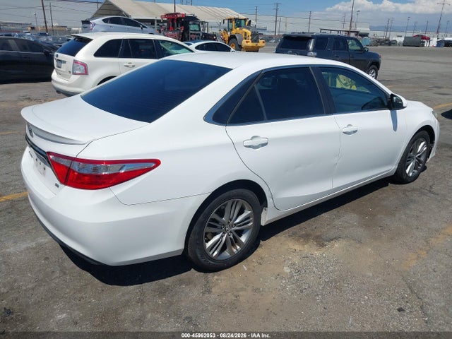 4T1BF1FK3FU902323 Toyota CAMRY SE