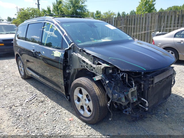 Aukcja sprzedaży 2017 Chrysler Pacifica Touring-l Plus, vin: 2C4RC1EG1HR622361, numer aukcji: 45962061