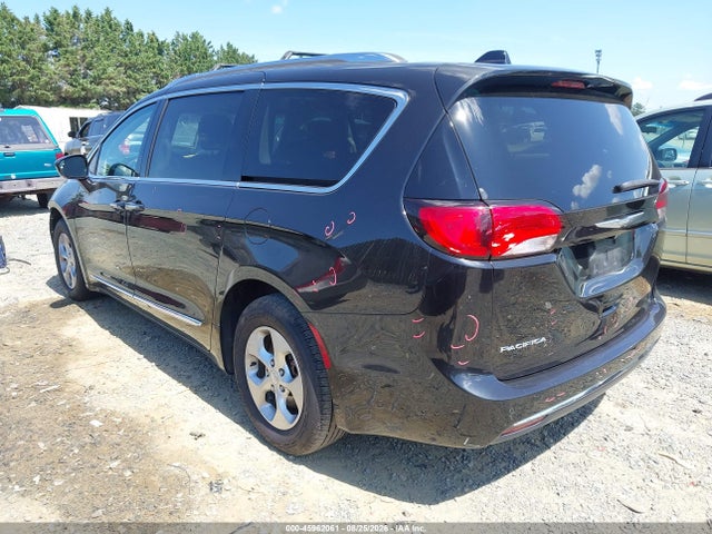 Aukcja sprzedaży 2017 Chrysler Pacifica Touring-l Plus, vin: 2C4RC1EG1HR622361, numer aukcji: 45962061