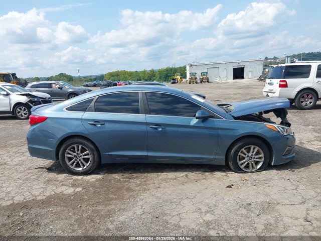 2015 Hyundai Sonata Se მანქანა იყიდება აუქციონზე, vin: 5NPE24AF8FH121929, აუქციონის ნომერი: 45962064