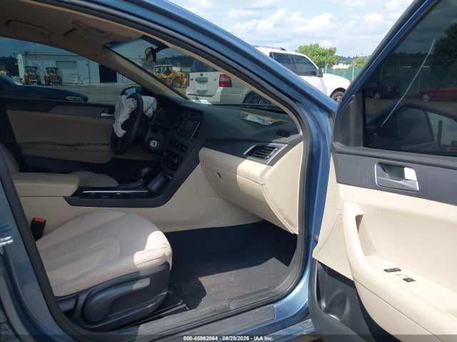 2015 Hyundai Sonata Se მანქანა იყიდება აუქციონზე, vin: 5NPE24AF8FH121929, აუქციონის ნომერი: 45962064