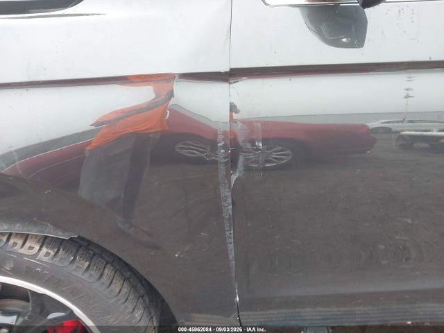 Ford Expedition Limited 2022 1FMJU2AT6NEA15931 Image 17