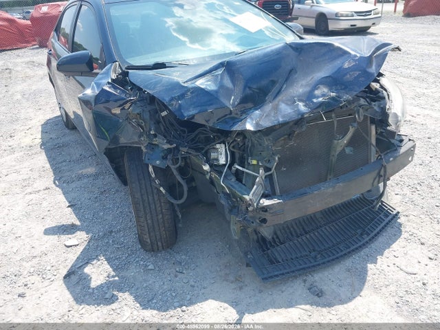 45962099 :رقم المزاد ، 5YFBURHE4JP831557 vin ، 2018 Toyota Corolla Le مزاد بيع