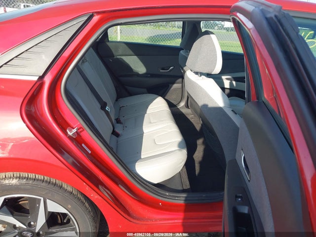 45962105 :رقم المزاد ، KMHLP4AG0NU334164 vin ، 2022 Hyundai Elantra Limited مزاد بيع