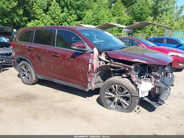 2019 Toyota Highlander Le მანქანა იყიდება აუქციონზე, vin: 5TDZARFH9KS053169, აუქციონის ნომერი: 45962110