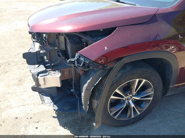 2019 Toyota Highlander Le მანქანა იყიდება აუქციონზე, vin: 5TDZARFH9KS053169, აუქციონის ნომერი: 45962110