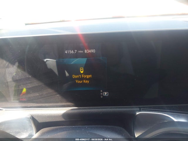 W1N4M4GB0MW091206 Mercedes-Benz GLB 250