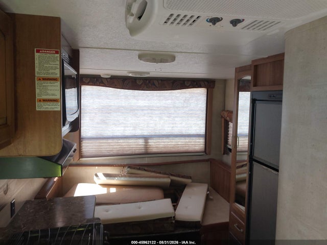 Keystone Springdale 2015 4YDT20229FG101069 Image 13