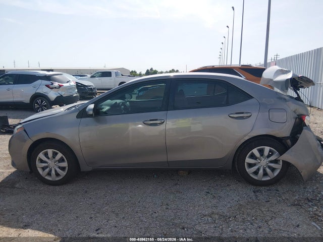 2016 Toyota Corolla Le მანქანა იყიდება აუქციონზე, vin: 5YFBURHE4GP447335, აუქციონის ნომერი: 45962155