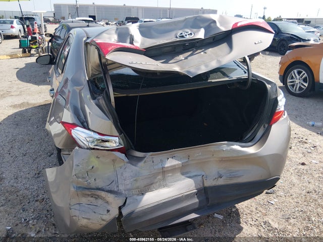 2016 Toyota Corolla Le მანქანა იყიდება აუქციონზე, vin: 5YFBURHE4GP447335, აუქციონის ნომერი: 45962155
