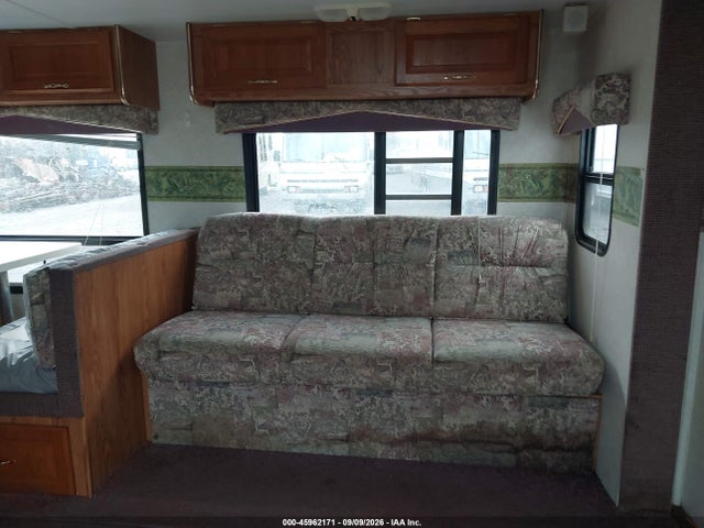 Auction sale of the 2003 Salem 30 Bhss, vin: 4X4T5MBZX38011572, lot number: 45962171