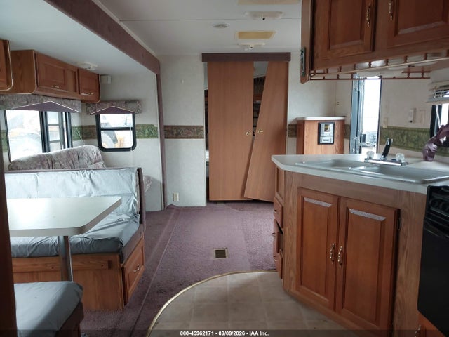 Auction sale of the 2003 Salem 30 Bhss, vin: 4X4T5MBZX38011572, lot number: 45962171