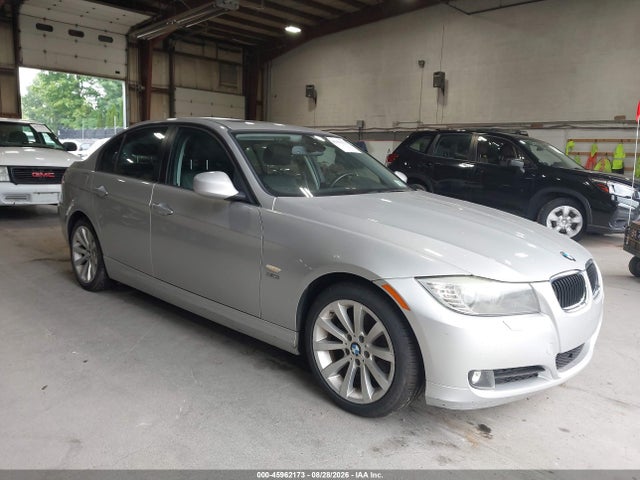45962173 :رقم المزاد ، WBAPK5G58BNN29822 vin ، 2011 Bmw 328i Xdrive مزاد بيع