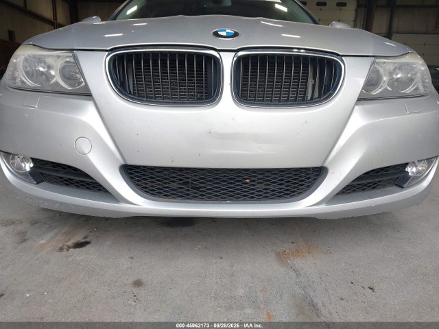 45962173 :رقم المزاد ، WBAPK5G58BNN29822 vin ، 2011 Bmw 328i Xdrive مزاد بيع