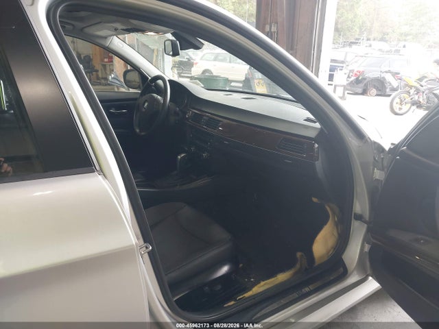 45962173 :رقم المزاد ، WBAPK5G58BNN29822 vin ، 2011 Bmw 328i Xdrive مزاد بيع