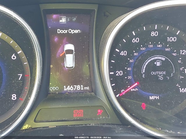Продаж на аукціоні авто 2015 Hyundai Santa Fe Sport 2.4l, vin: 5XYZUDLB3FG277342, номер лоту: 45962178