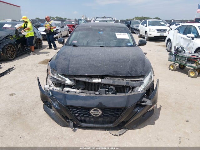 45962210 :رقم المزاد ، 1N4BL4EV5MN370189 vin ، 2021 Nissan Altima Sl Fwd مزاد بيع