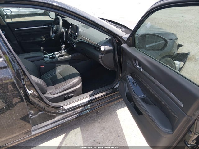 45962210 :رقم المزاد ، 1N4BL4EV5MN370189 vin ، 2021 Nissan Altima Sl Fwd مزاد بيع