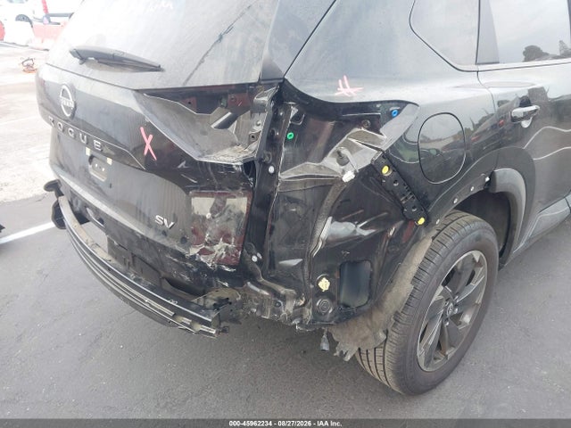 Продаж на аукціоні авто 2024 Nissan Rogue Sv Fwd, vin: 5N1BT3BA1RC715934, номер лоту: 45962234