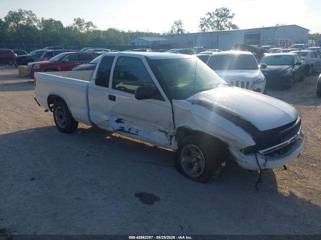 2002 Chevrolet S-10 Ls მანქანა იყიდება აუქციონზე, vin: 1GCCS19W328239776, აუქციონის ნომერი: 45962287