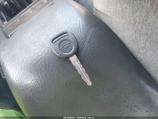 Продажа на аукционе авто 2002 Chevrolet S-10 Ls, vin: 1GCCS19W328239776, номер лота: 45962287