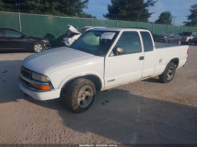 Продажа на аукционе авто 2002 Chevrolet S-10 Ls, vin: 1GCCS19W328239776, номер лота: 45962287