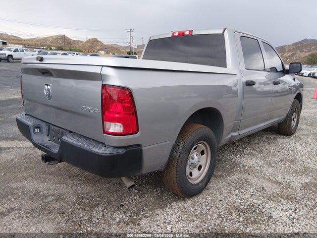 3C6RR7KG6LG140433 RAM 1500 Classic Tradesman 4x4 5&#039;7 Box