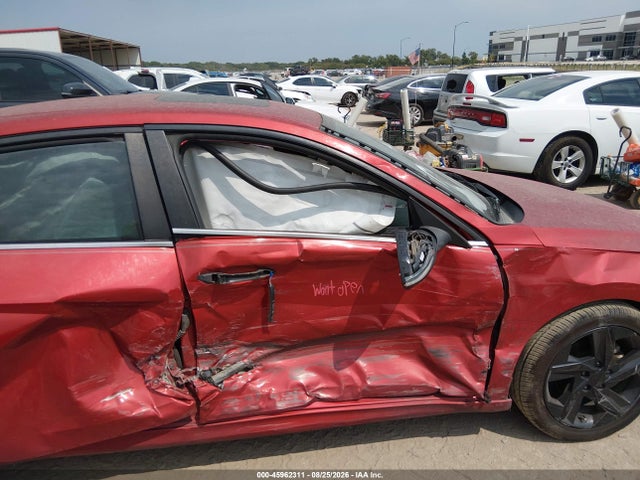 Auction sale of the 2022 Hyundai Elantra Limited, vin: KMHLP4AG4NU229840, lot number: 45962311