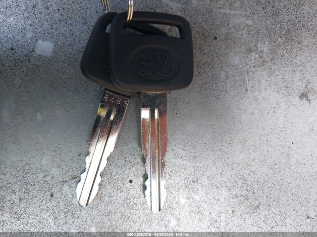 2002 Chevrolet Prizm მანქანა იყიდება აუქციონზე, vin: 1Y1SK52872Z427088, აუქციონის ნომერი: 45962316