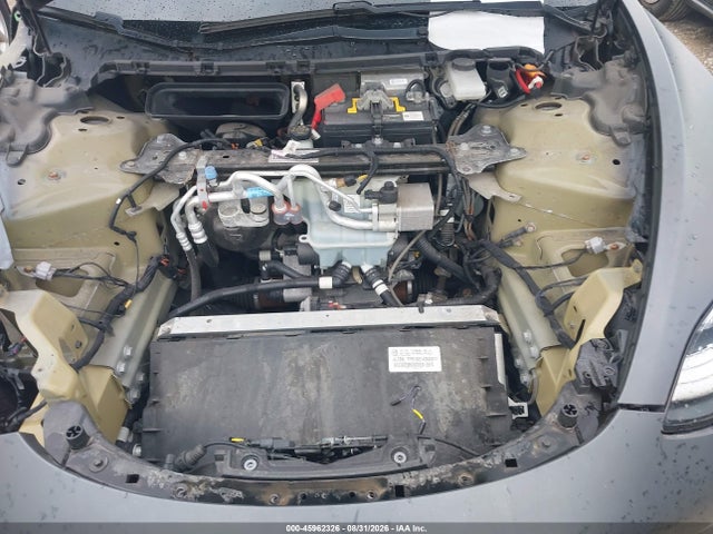 Продаж на аукціоні авто 2018 Tesla Model 3 Long Range/performance, vin: 5YJ3E1EB0JF127302, номер лоту: 45962326