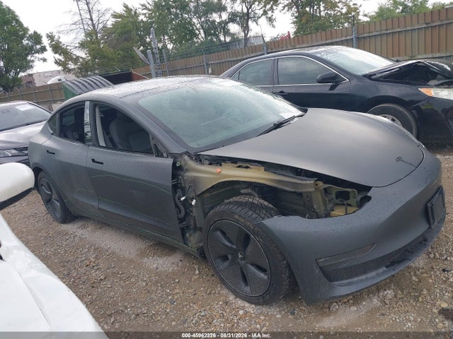 Продаж на аукціоні авто 2018 Tesla Model 3 Long Range/performance, vin: 5YJ3E1EB0JF127302, номер лоту: 45962326