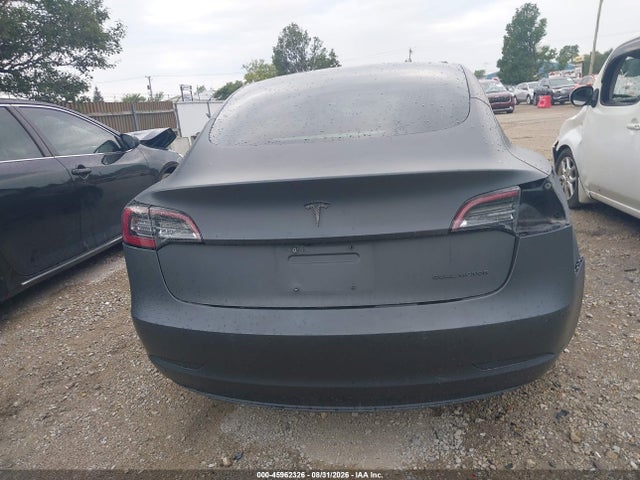 Продаж на аукціоні авто 2018 Tesla Model 3 Long Range/performance, vin: 5YJ3E1EB0JF127302, номер лоту: 45962326