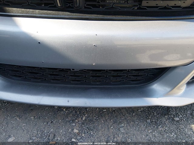 2C3CDXBG5JH303510 Dodge Charger Sxt Rwd