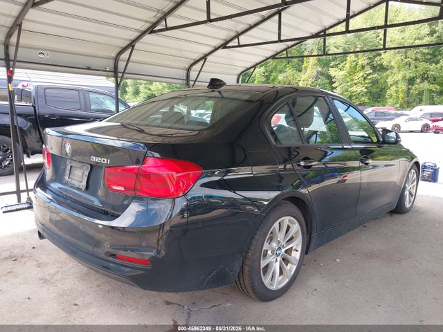Продаж на аукціоні авто 2017 Bmw 320i Xdrive, vin: WBA8E5G39HNU42756, номер лоту: 45962349