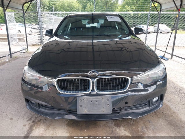 Продаж на аукціоні авто 2017 Bmw 320i Xdrive, vin: WBA8E5G39HNU42756, номер лоту: 45962349