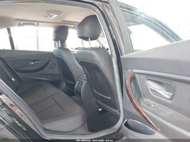 Продаж на аукціоні авто 2017 Bmw 320i Xdrive, vin: WBA8E5G39HNU42756, номер лоту: 45962349