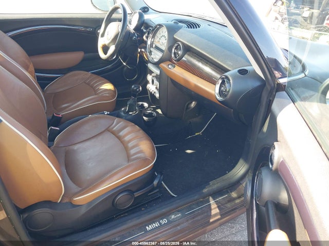 2010 Mini Cooper მანქანა იყიდება აუქციონზე, vin: WMWMF3C57ATZ22738, აუქციონის ნომერი: 45962367