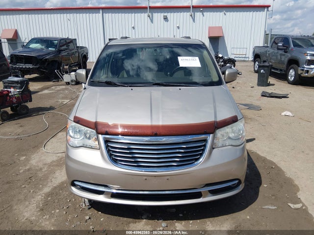 2013 Chrysler Town & Country Touring მანქანა იყიდება აუქციონზე, vin: 2C4RC1BG2DR539164, აუქციონის ნომერი: 45962383