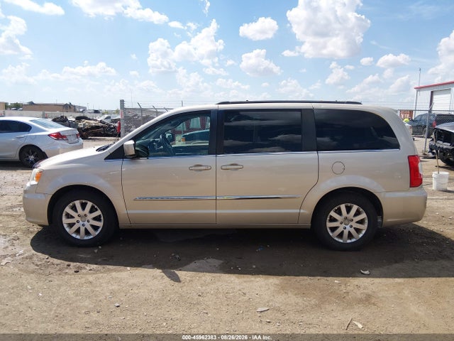 2013 Chrysler Town & Country Touring მანქანა იყიდება აუქციონზე, vin: 2C4RC1BG2DR539164, აუქციონის ნომერი: 45962383
