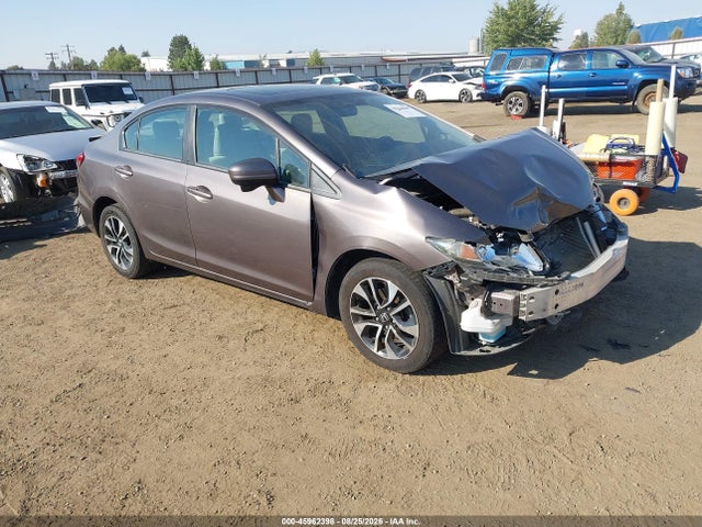 2014 19XFB2F88EE237654 zdjęcie główne