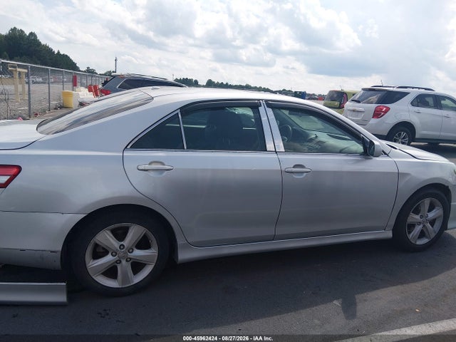 45962424 :رقم المزاد ، 4T1BF3EK7BU671532 vin ، 2011 Toyota Camry Se مزاد بيع