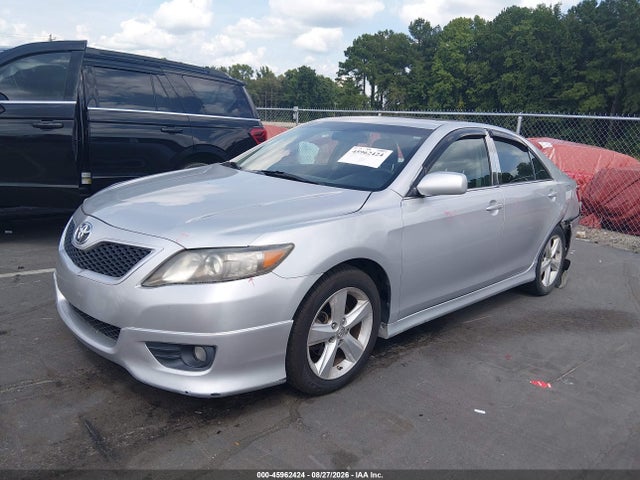 45962424 :رقم المزاد ، 4T1BF3EK7BU671532 vin ، 2011 Toyota Camry Se مزاد بيع